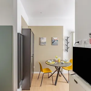 https://apt-casa-monti-city-by-host4u.it-lombardy.com